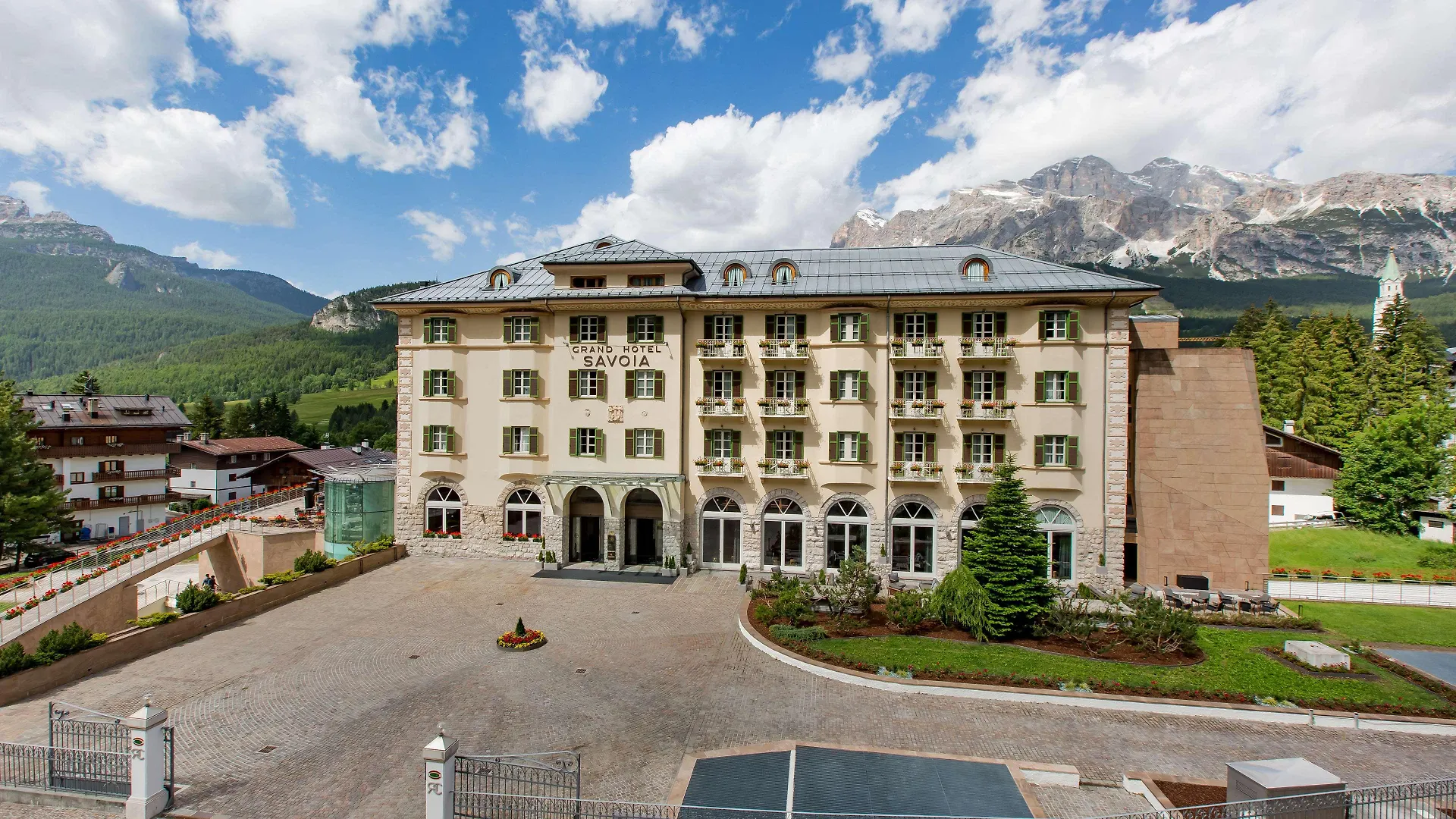 Grand Hotel Savoia Cortina D'Ampezzo, A Radisson Collection Hotel