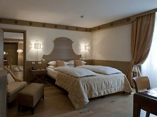 Grand Hotel Savoia Cortina D'Ampezzo, A Radisson Collection Hotel